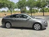 Usado Opel Insignia Selective 136 CV (100 kW) 2017 Gris / plata Berlina