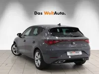 Usado Seat Leon FR 150 CV (110 kW) 2025 Beige Berlina
