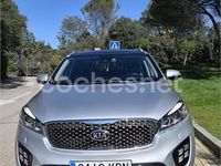 Usado Kia Sorento 200 CV (147 kW) 2018 Gris / plata SUV