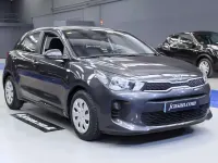 Occasion Kia Rio 84 PK (61 kW) 2020 Grijs Hatchback
