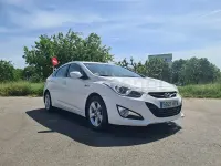 Usado Hyundai i40 115 CV (84 kW) 2014 Blanco Berlina