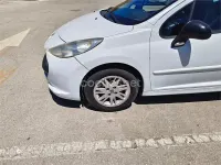 Usado Peugeot 207 GTi 110 CV (80 kW) 2007 Blanco Berlina