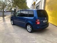 Usado VW Touran 170 CV (125 kW) 2008 Azul Monovolumen