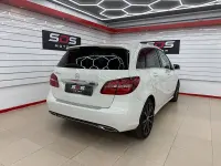 Usado Mercedes B200 136 CV (100 kW) 2016 Blanco Utilitario