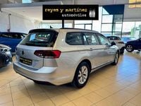 Usado VW Passat Business 122 CV (89 kW) 2021 Gris Familiar