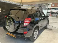 Usado Toyota RAV4 Executive 150 CV (110 kW) 2010 Negro SUV