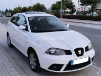 Usado Seat Ibiza 85 CV (62 kW) 2008 Blanco Berlina