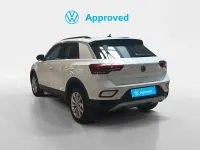 Usado VW T-Roc 116 CV (85 kW) 2025 Blanco SUV