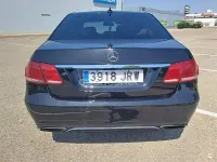 Usado Mercedes E220 170 CV (125 kW) 2013 Negro Berlina