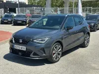 Usado Seat Arona FR 115 CV (84 kW) 2025 Gris / plata SUV
