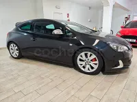 Usado Opel Astra GTC OPC 280 CV (205 kW) 2012 Negro Berlina