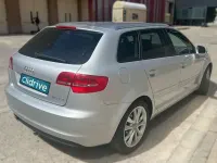 Usado Audi A3 Sportback Ambition 140 CV (102 kW) 2010 Gris Utilitario