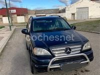 Usado Mercedes ML270 163 CV (119 kW) 2000 Verde SUV