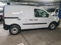 Usado Renault Kangoo 80 CV (58 kW) 2021 Blanco Monovolumen