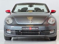 Usado VW Beetle Design 105 CV (77 kW) 2015 Gris / plata Utilitario