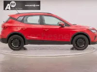 Usado Seat Arona Reference 95 CV (69 kW) 2022 Rojo SUV