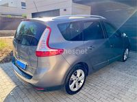 Usado Renault Grand Scénic III Dynamique 110 CV (80 kW) 2013 Gris / plata Monovolumen