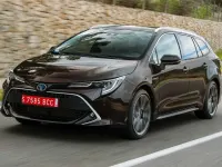 Usado Toyota Corolla Active 122 CV (89 kW) 2021 Azul Familiar