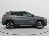 Usado Jeep Compass Limited 190 CV (139 kW) 2023 Gris / plata SUV