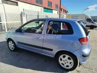 Usado Hyundai Getz GLS 82 CV (60 kW) 2005 Azul Utilitario