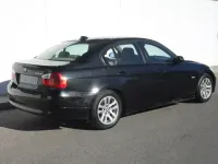 Usado BMW 318 143 CV (105 kW) 2008 Negro Berlina
