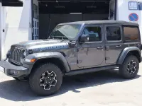 Usado Jeep Wrangler Rubicon 381 CV (280 kW) 2022 Gris / plata SUV