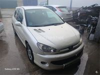 Usado Peugeot 206 70 CV (51 kW) 2006 Blanco Berlina