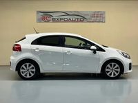 Usado Kia Rio 84 CV (61 kW) 2015 Blanco Utilitario