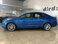 Usado Skoda Octavia RS 184 CV (135 kW) 2014 Azul Berlina