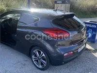 Usado Kia Ceed GT 136 CV (100 kW) 2016 Gris / plata Berlina