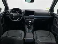 Usado Seat Arona Xperience 115 CV (84 kW) 2025 Gris SUV