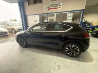 Usado DS Automobiles DS4 Design 99 CV (72 kW) 2016 Negro Utilitario