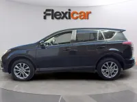 Usado Toyota RAV4 Advance 144 CV (105 kW) 2017 Negro SUV