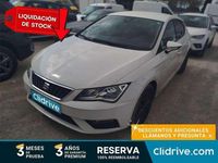 Usado Seat Leon Style 131 CV (96 kW) 2019 Blanco Familiar