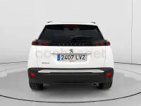Usado Peugeot 2008 Allure 110 CV (80 kW) 2022 Blanco SUV