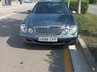 Usado Mercedes E320 Elegance 224 CV (164 kW) 2004 Azul Berlina