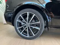 Usado Mercedes B180 109 CV (80 kW) 2018 Negro Utilitario
