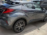 Usado Toyota C-HR Advance 122 CV (89 kW) 2020 Gris / plata SUV