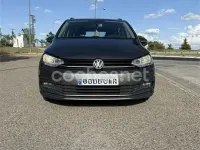 Usado VW Touran Business 115 CV (84 kW) 2017 Gris / plata Monovolumen