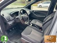 Usado Ford Ka Plus Ultimate 86 CV (63 kW) 2019 Gris Utilitario