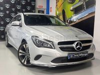 Usado Mercedes CLA200 136 CV (100 kW) 2018 Gris / plata Berlina