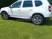 Usado Dacia Duster Ambiance 109 CV (80 kW) 2015 Blanco SUV