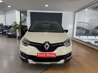 Usado Renault Captur Intens 120 CV (88 kW) 2017 Beige SUV