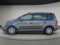 Begagnad VW Touran Edition 105 HK (77 kW) 2013 Grå Minibuss