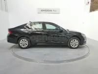 Usado Skoda Octavia Selection 150 CV (110 kW) 2025 Negro Berlina