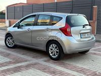 Usado Nissan Note Acenta 90 CV (66 kW) 2014 Gris / plata Utilitario