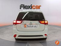 Usado Mitsubishi Outlander P-HEV 203 CV (149 kW) 2018 Blanco