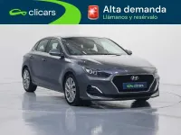Usado Hyundai i30 120 CV (88 kW) 2018 Gris Utilitario