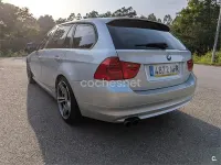 Usado BMW 318 Sport Line 143 CV (105 kW) 2011 Gris / plata Familiar