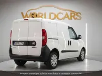 Usado Fiat Doblò 90 CV (66 kW) 2021 Blanco Monovolumen